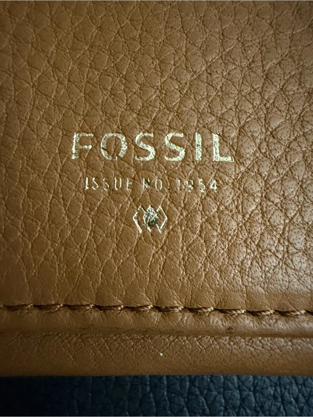 Fossil Women’s Colorblock Leather Wristlet - Tan, Cream, Orange, Red